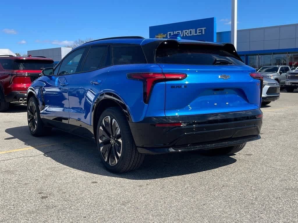New 2025 Chevrolet Blazer EV RS RWD image 17