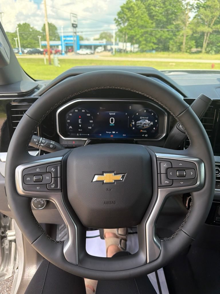 New 2026 Chevrolet Silverado 1500 LT AWD/4WD image 13