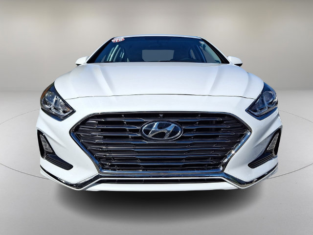 Used 2018 Hyundai Sonata SE FWD image 2