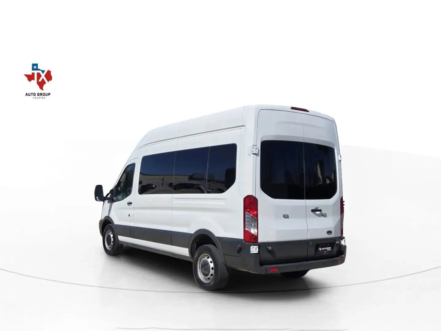 Used 2017 Ford Transit 350 148 High Roof image 4