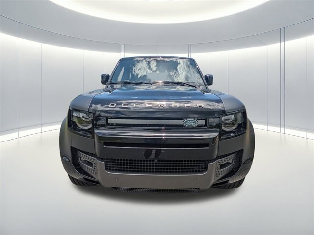 New 2025 Land Rover Defender 110 V8 image 7