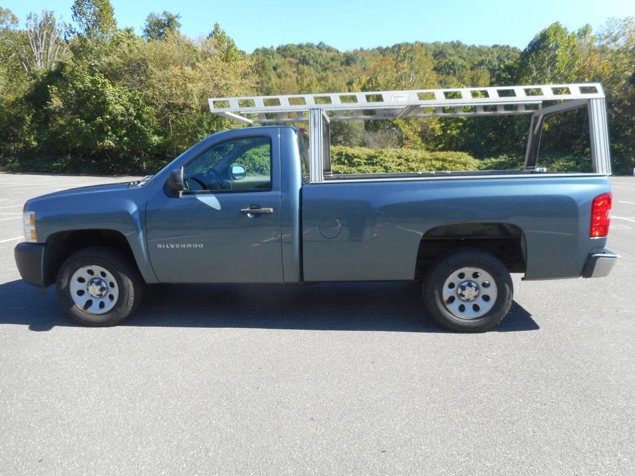 Used 2012 Chevrolet Silverado 1500 W/T image 3