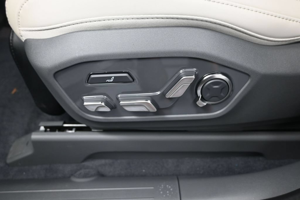 New 2026 Kia EV9 GT-Line AWD/4WD image 13