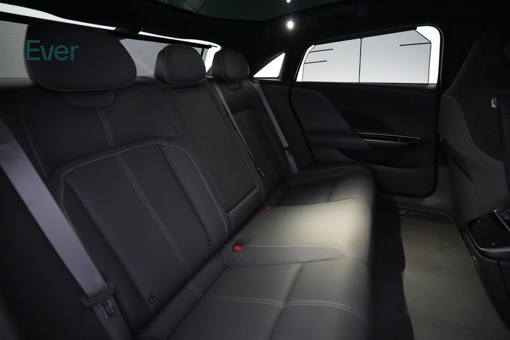 Used 2022 Lucid Air Grand Touring AWD/4WD image 5