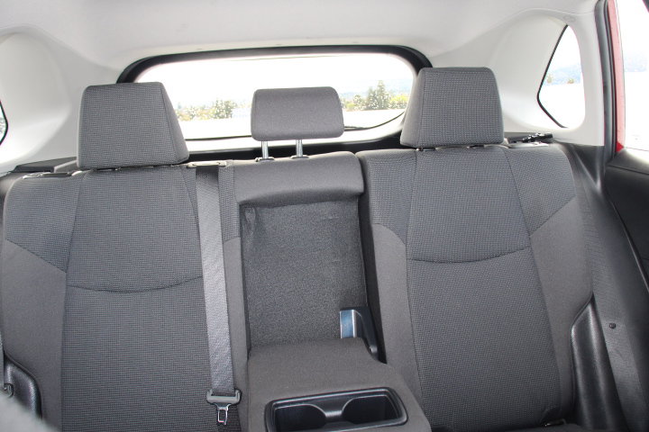 Certified 2025 Toyota RAV4 LE image 21