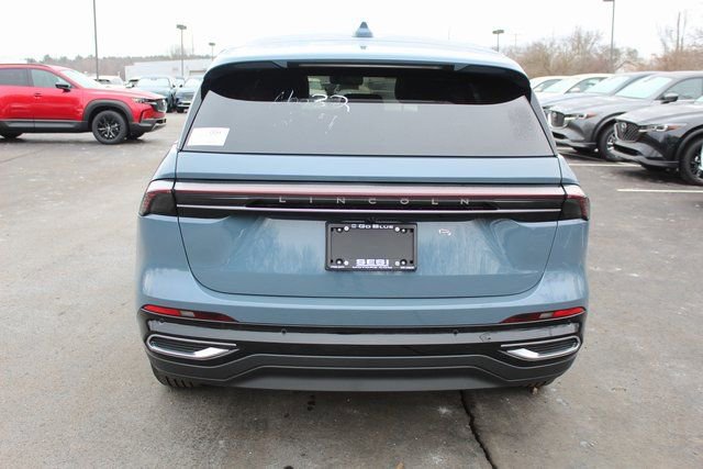 New 2026 Lincoln Nautilus Premier image 4