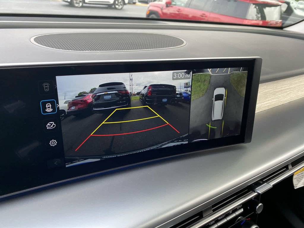 New 2026 Hyundai Ioniq 9 Limited w/ Tow & Go Package image 10