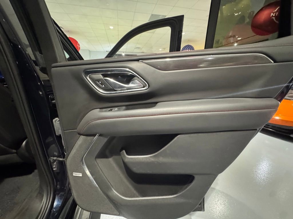 Used 2023 Chevrolet Tahoe RST AWD/4WD image 30