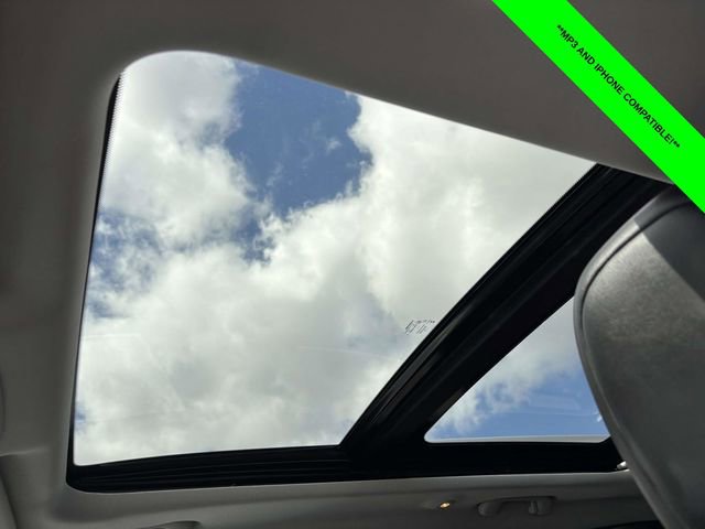 Used 2019 Jeep Cherokee Limited image 8