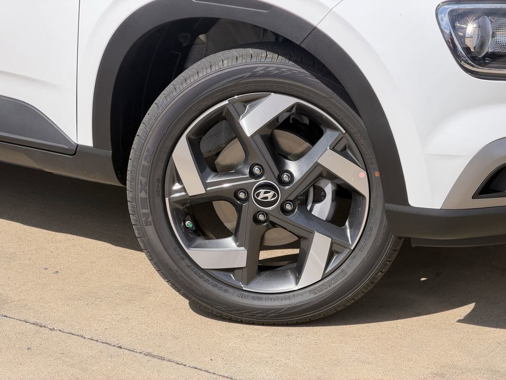 New 2026 Hyundai Venue SEL image 9