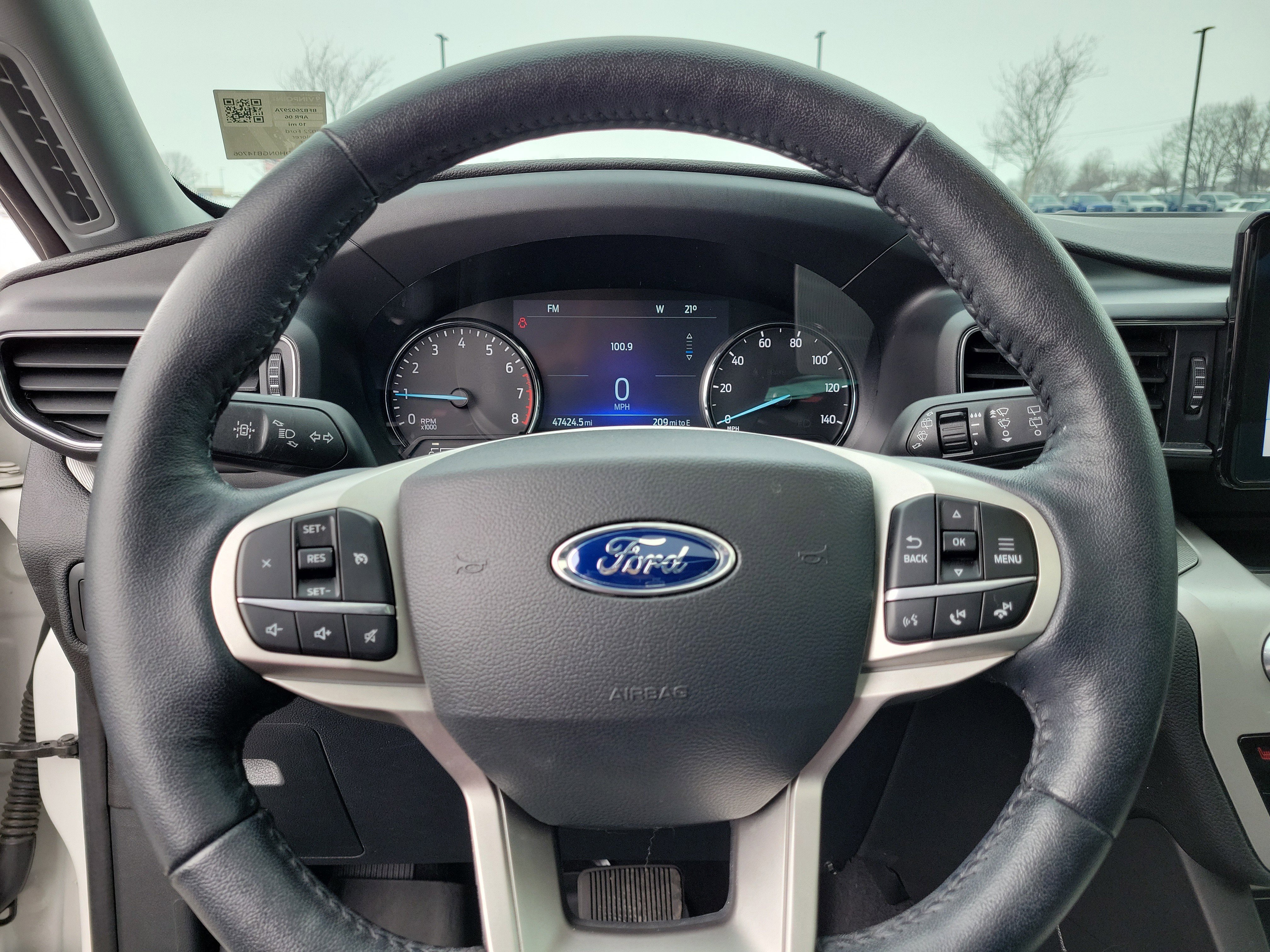 Used 2022 Ford Explorer XLT w/ Equipment Group 202A image 24