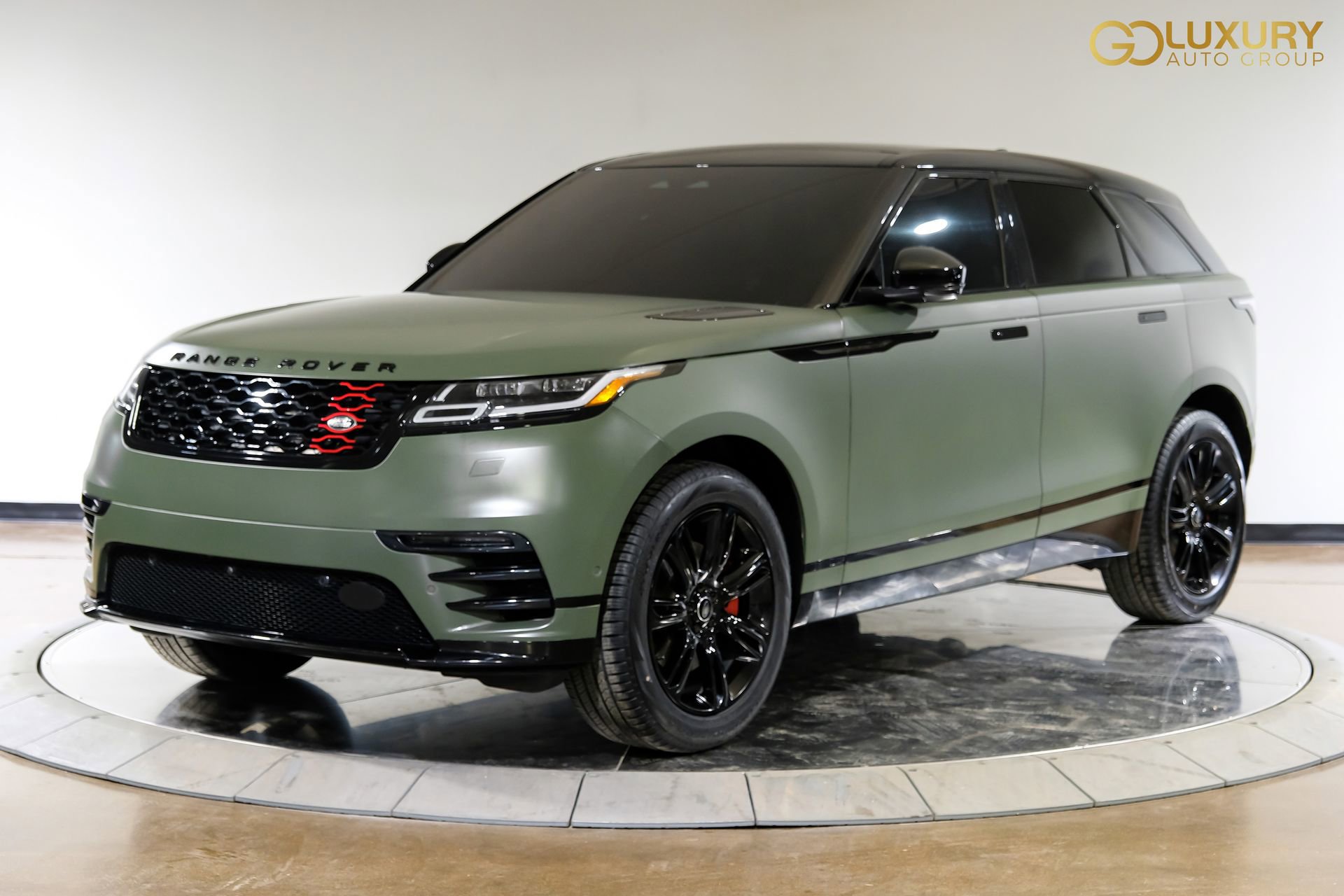 Used 2021 Land Rover Range Rover Velar R-Dynamic S AWD/4WD image 8