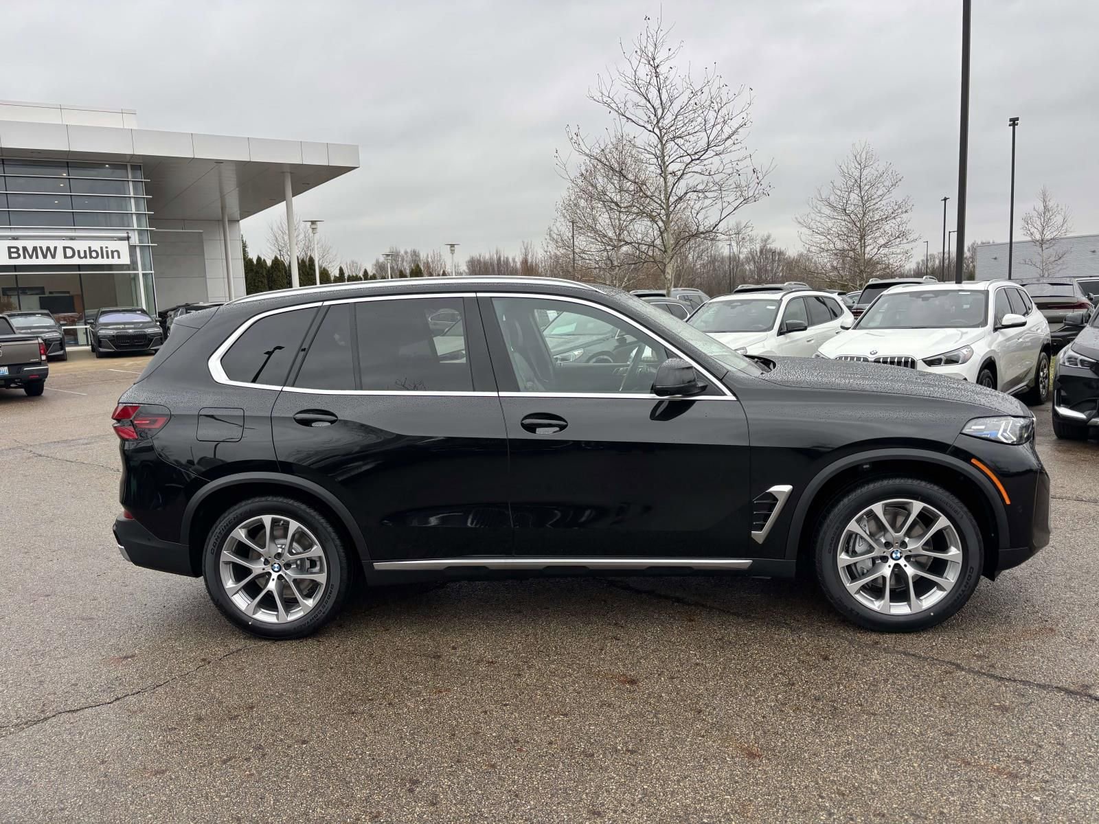New 2026 BMW X5 xDrive50e w/ Climate Comfort Package AWD/4WD image 8