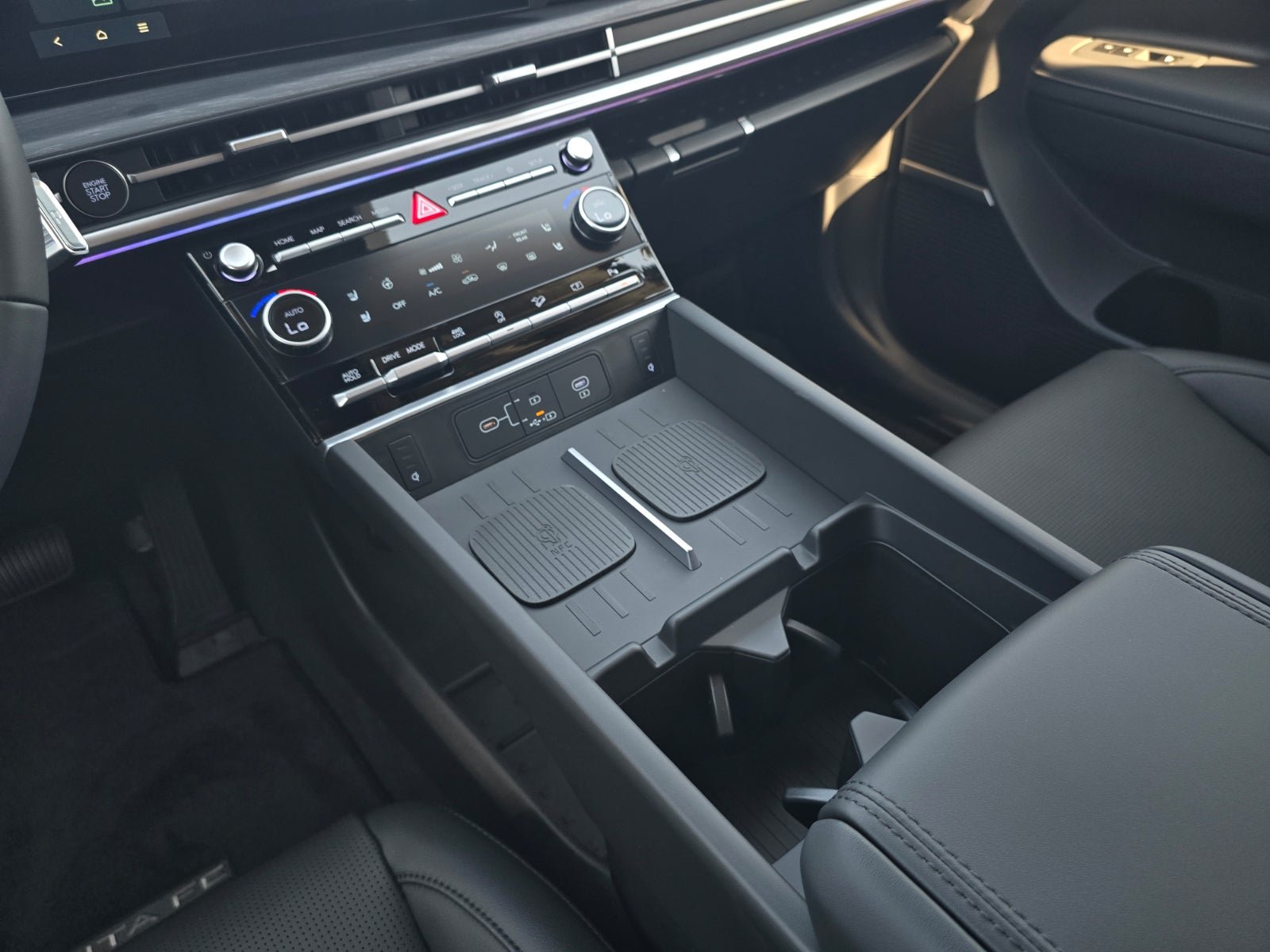 New 2027 Hyundai Santa Fe Limited AWD/4WD image 16