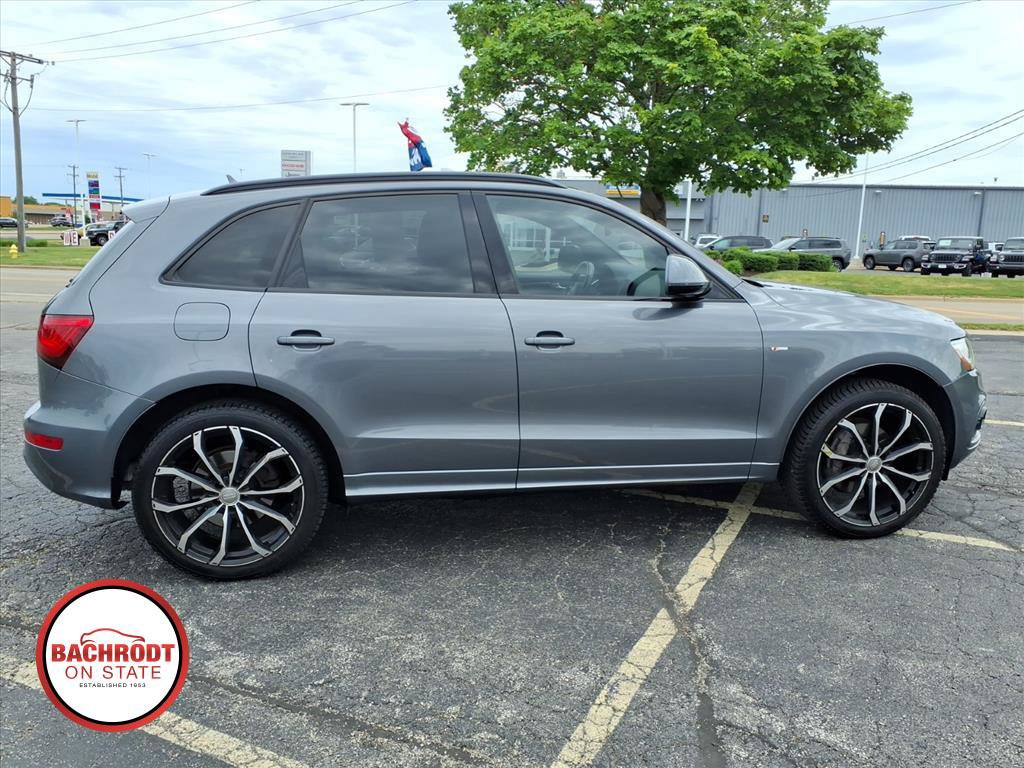 Used 2016 Audi Q5 3.0T Premium Plus w/ Black Optic Package AWD/4WD image 8