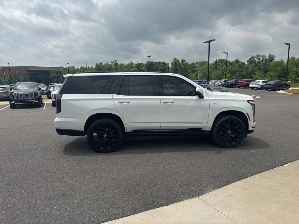 Used 2025 Cadillac Escalade Sport Platinum w/ LPO, ONYX Package AWD/4WD image 11