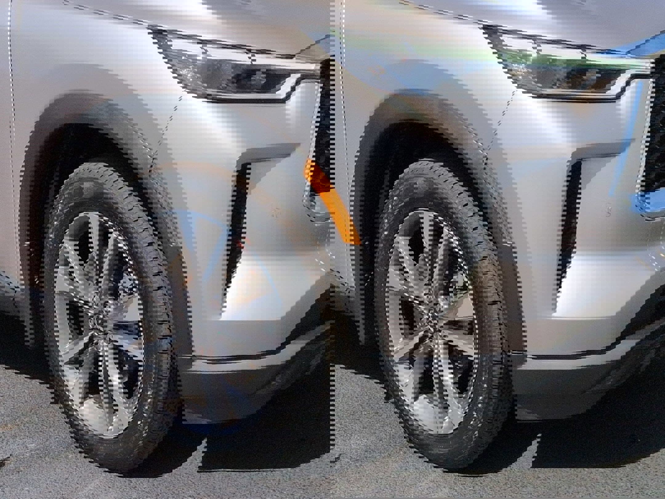 Used 2023 INFINITI QX60 Luxe w/ Cargo Package image 9