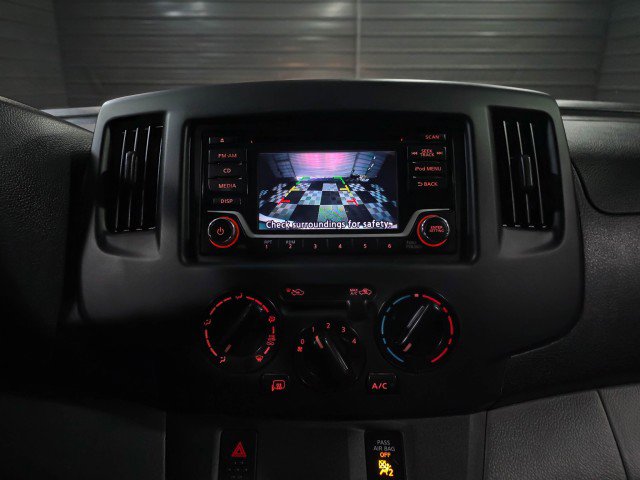 Used 2019 Nissan NV200 SV FWD image 23
