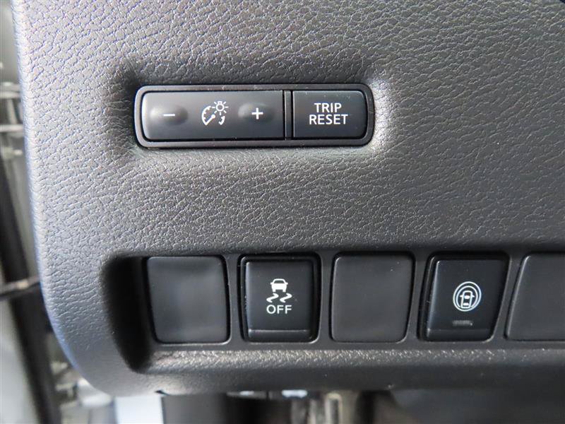 Used 2023 Nissan Murano SV FWD image 19