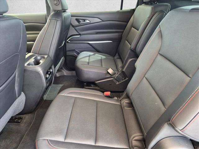 Used 2025 Chevrolet Traverse Z71 w/ Driver Confidence Package AWD/4WD image 18