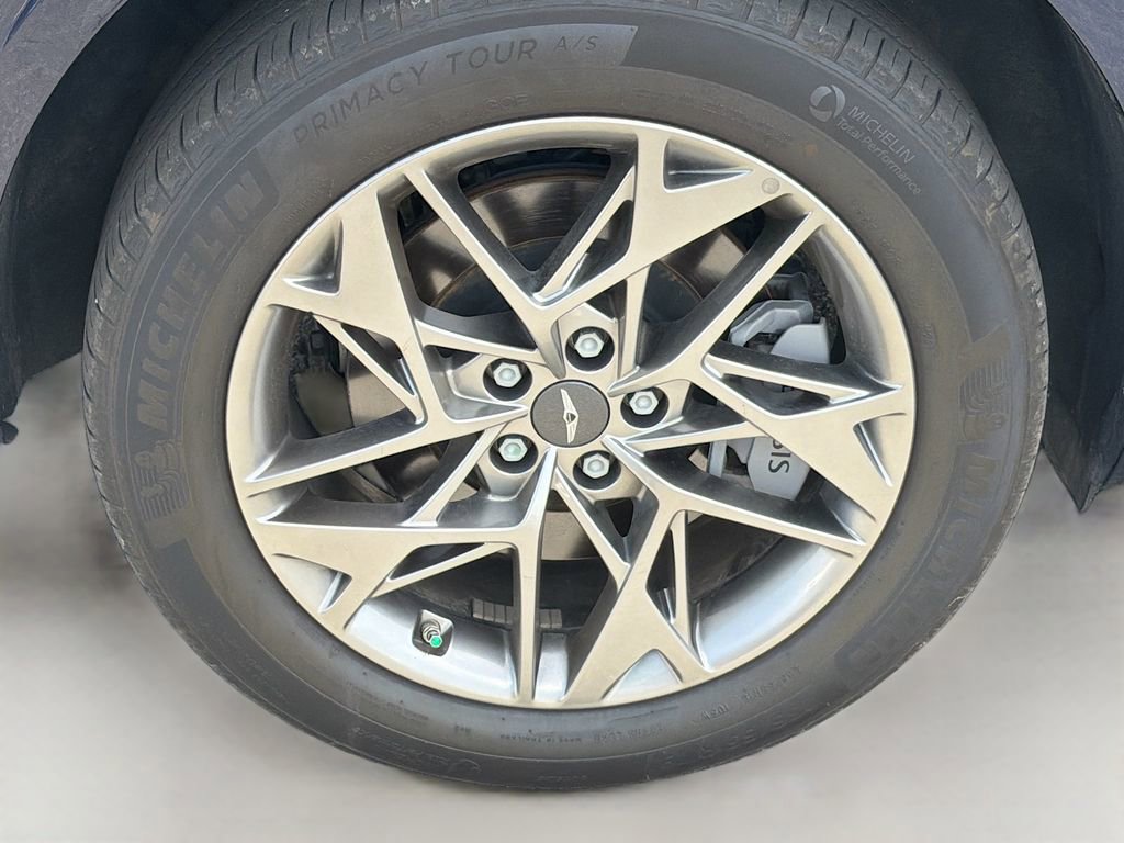 Used 2025 Genesis GV70 2.5T image 10