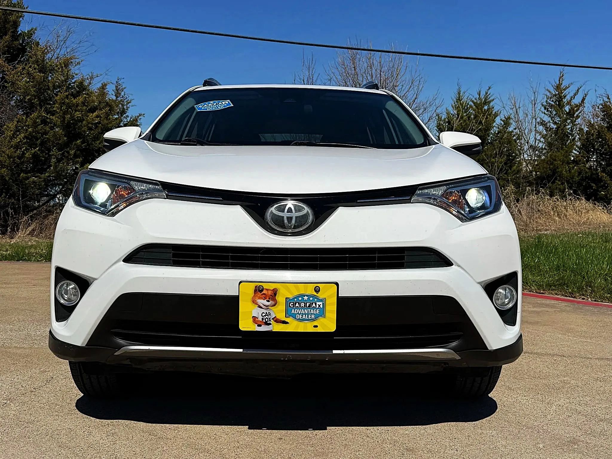 Used 2017 Toyota RAV4 XLE image 7
