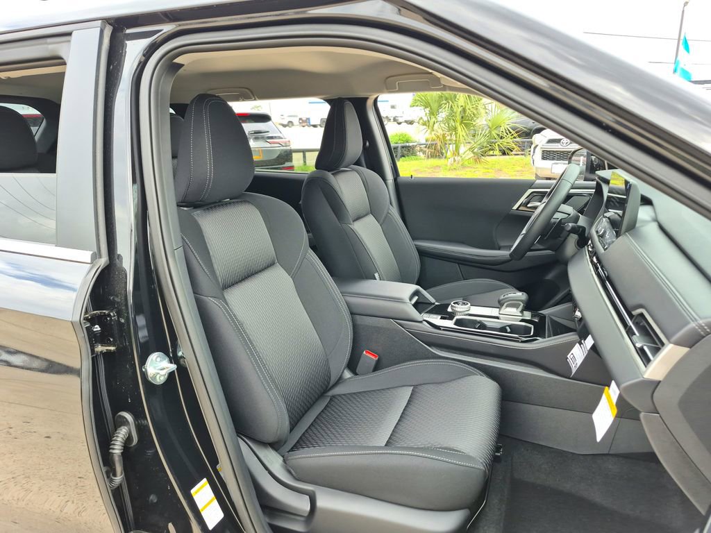 New 2026 Mitsubishi Outlander ES image 23