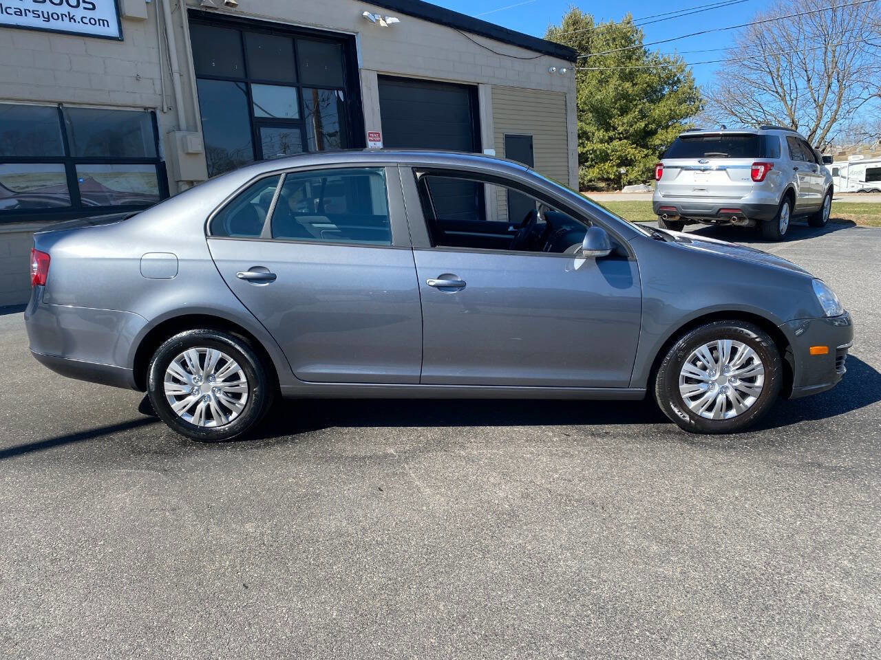 Used 2006 Volkswagen Jetta Value Edition image 2
