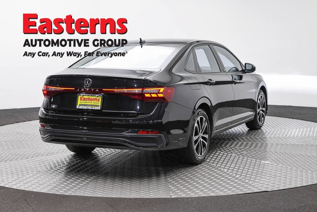 Used 2025 Volkswagen Jetta Sport FWD image 6