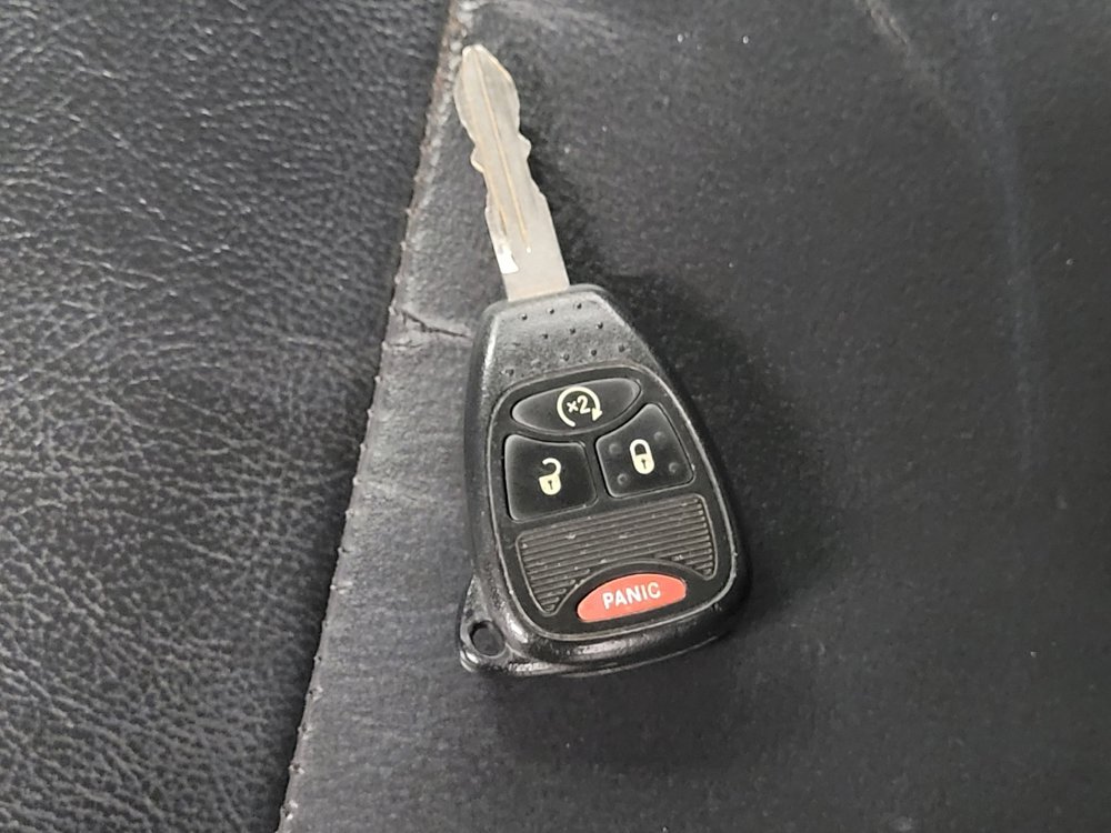 Used 2015 Jeep Patriot High Altitude FWD image 32