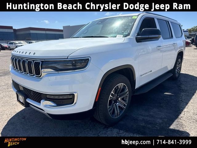 Used 2024 Jeep Wagoneer L Series II RWD image 1