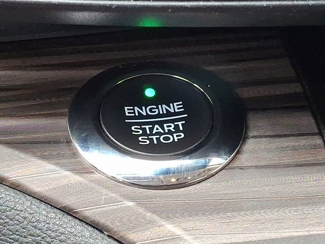 Used 2020 Ford Explorer Limited image 20