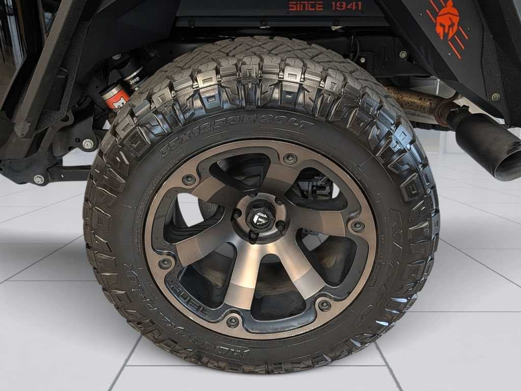 Used 2023 Jeep Gladiator Mojave AWD/4WD image 11