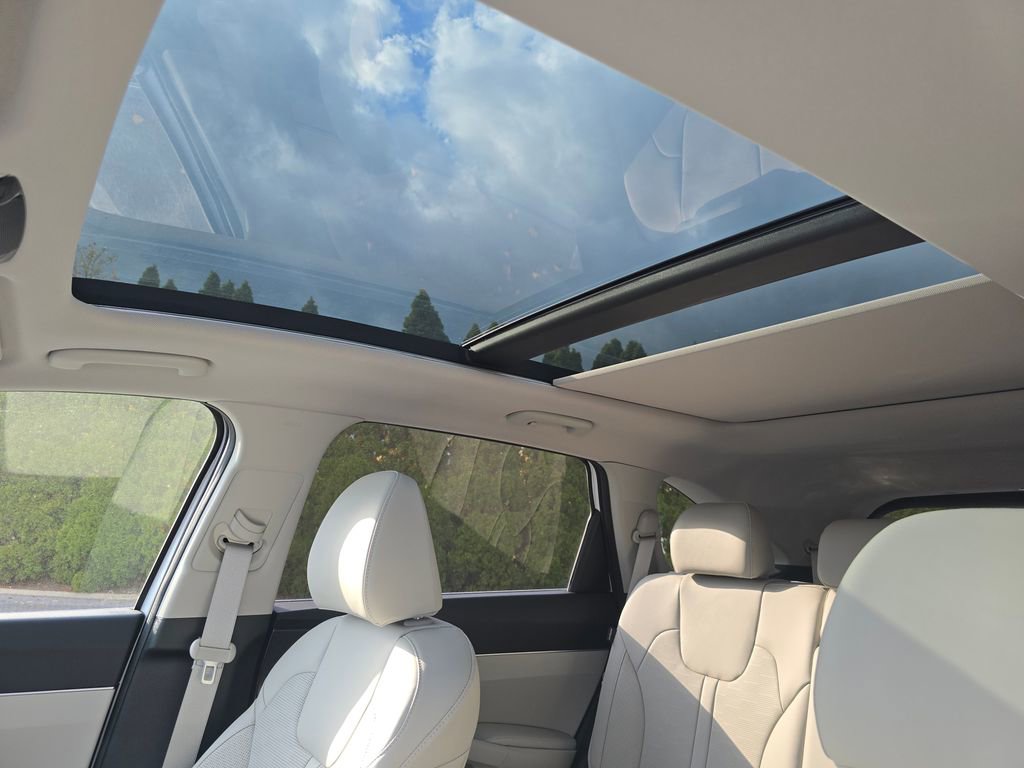 New 2026 Kia Sorento S w/ S Panoramic Sunroof Package image 3