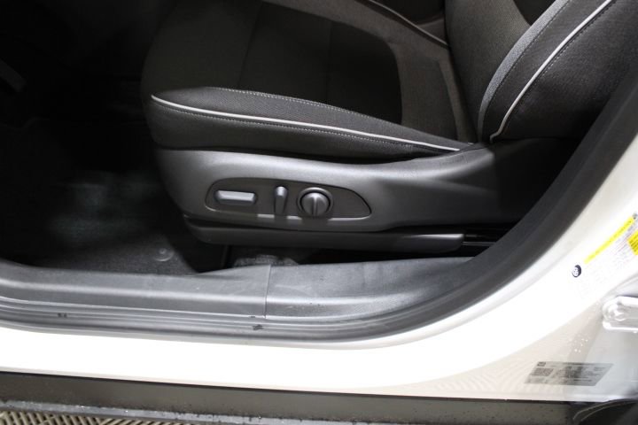 New 2026 Chevrolet TrailBlazer LT w/ Convenience Package image 17