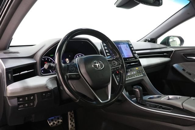 Used 2019 Toyota Avalon Touring w/ Advanced Safety Package FWD image 15