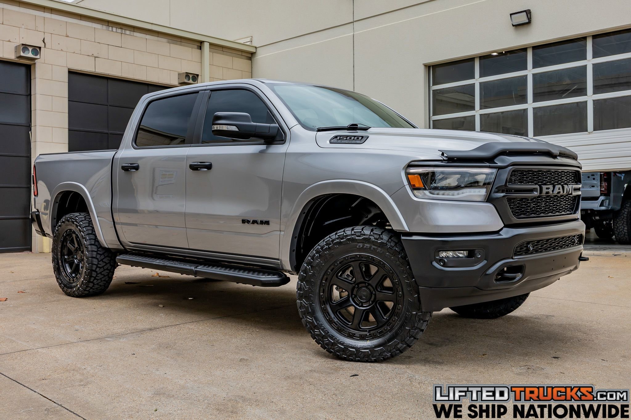 Used 2021 RAM 1500 Big Horn w/ Built-to-serve Edition AWD/4WD image 1
