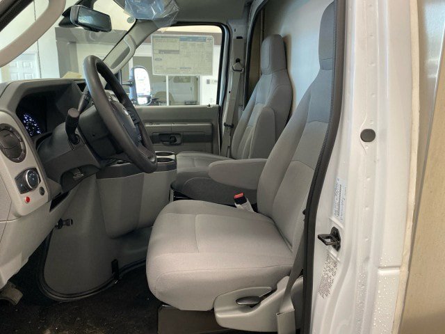 New 2026 Ford E-350 and Econoline 350 Super Duty w/ Power Equipment Group RWD image 10