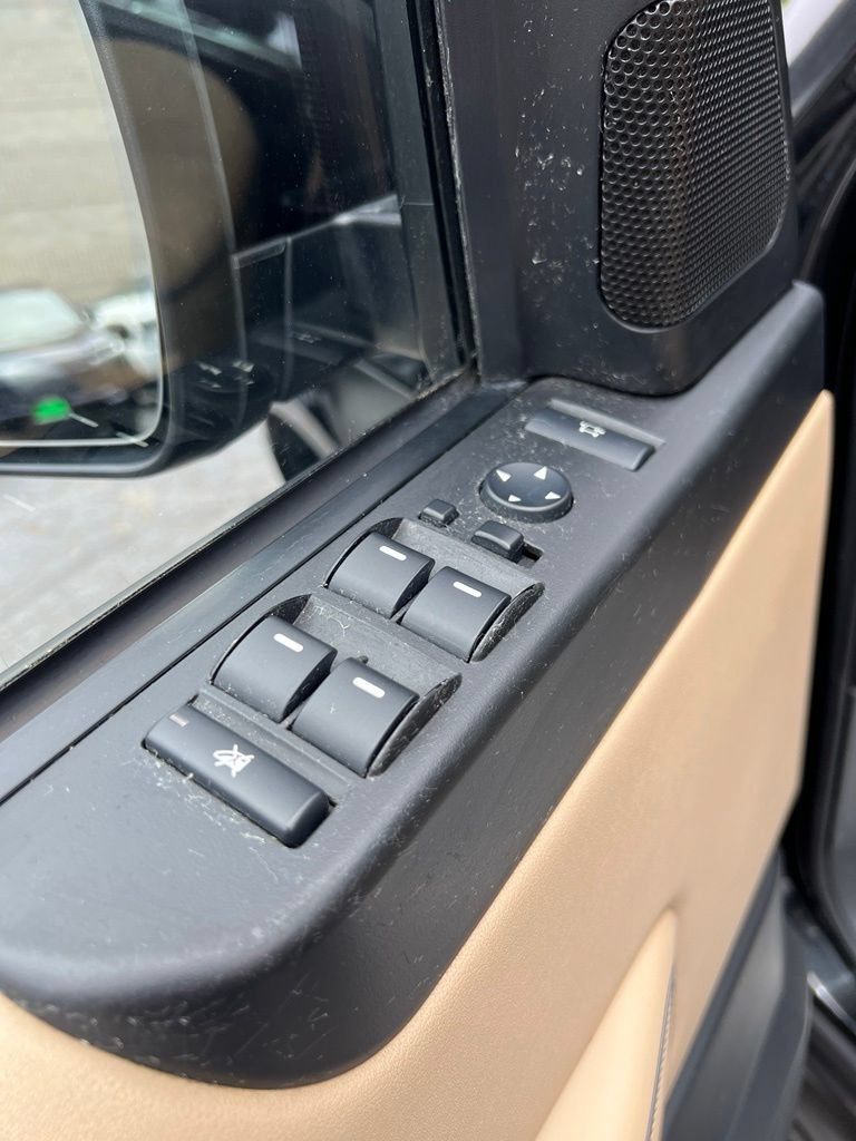 Used 2012 Land Rover Range Rover Supercharged AWD/4WD image 42