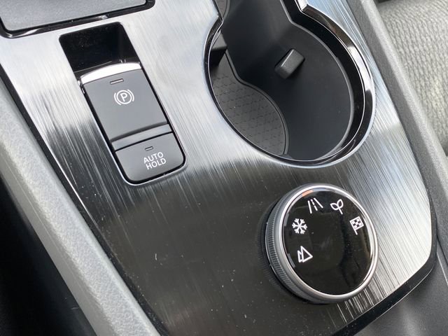 New 2026 Nissan Rogue SV AWD/4WD image 18