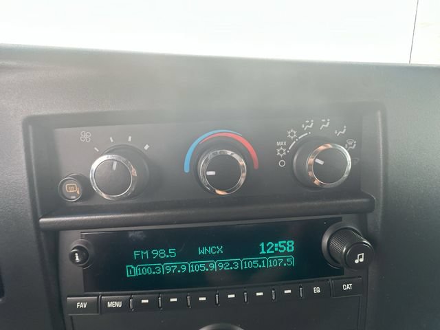 Used 2024 Chevrolet Express 2500 w/ Driver Convenience Package RWD image 12