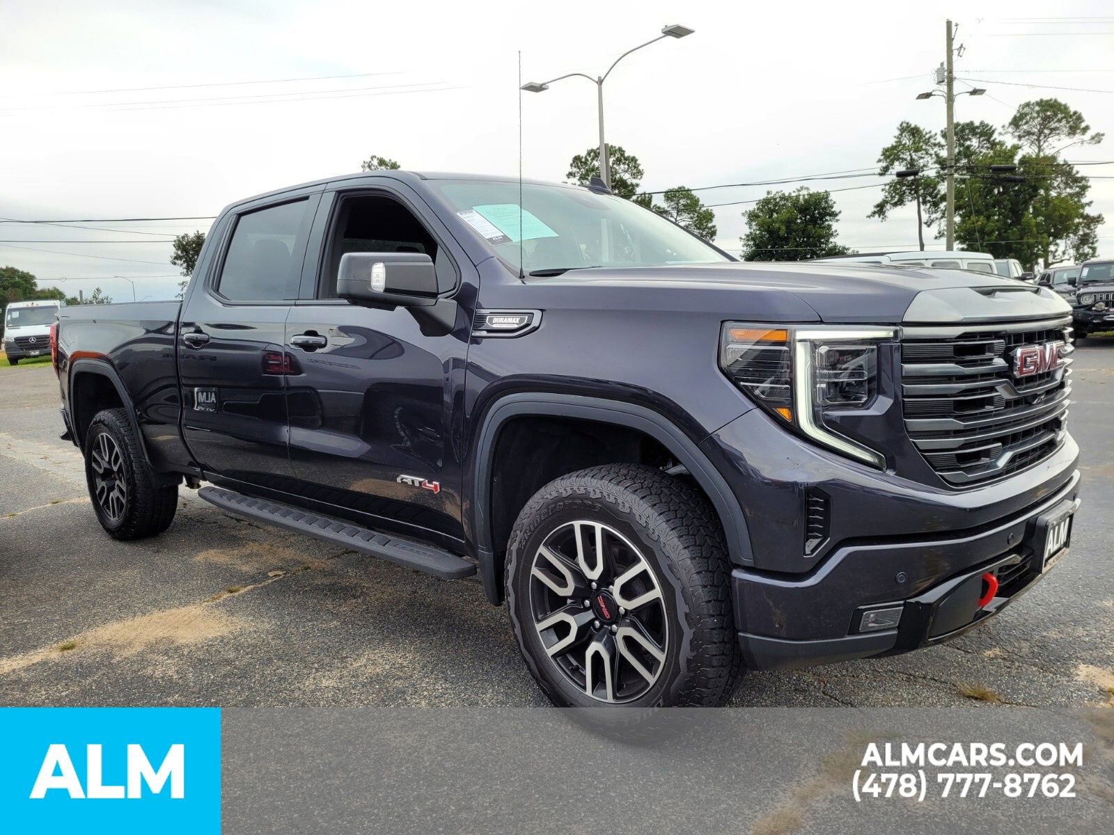 Used 2024 GMC Sierra 1500 AT4 image 16