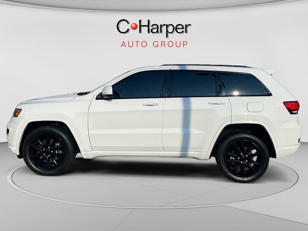 Certified 2022 Jeep Grand Cherokee Laredo X AWD/4WD image 6
