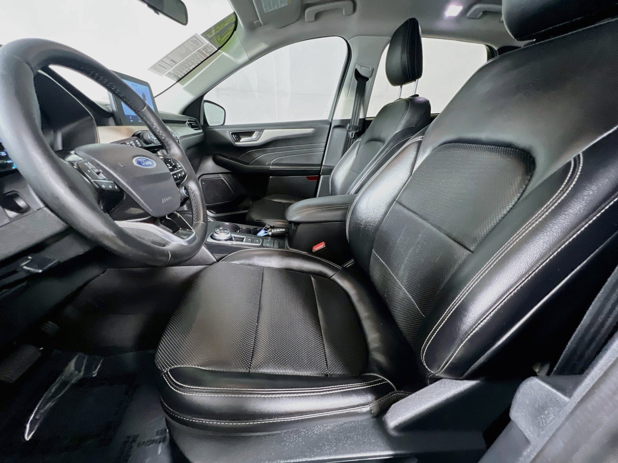 Used 2021 Ford Escape SEL FWD image 15