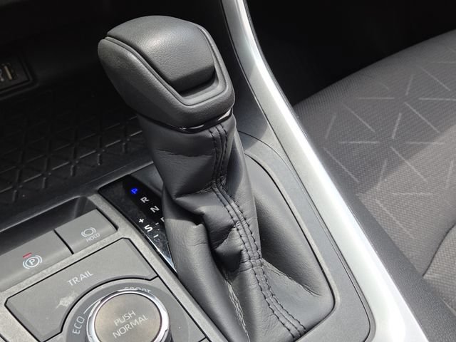 Used 2023 Toyota RAV4 XLE w/ Convenience Package AWD/4WD image 28