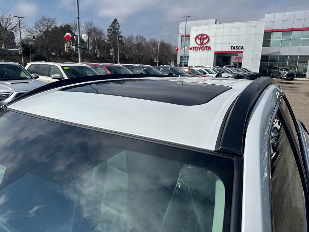 New 2026 Toyota Corolla Cross XLE image 16