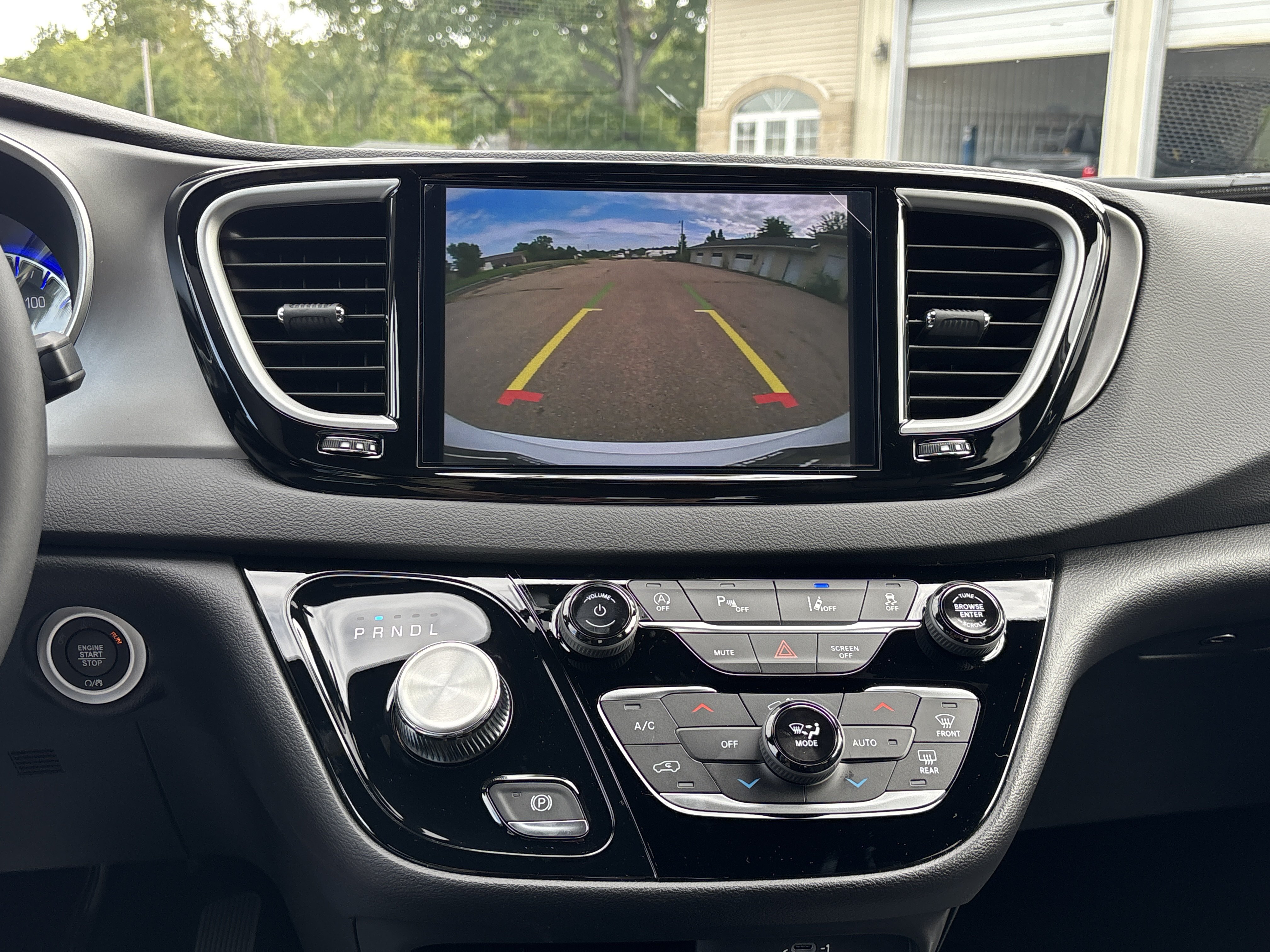 New 2027 Chrysler Pacifica LX FWD image 20