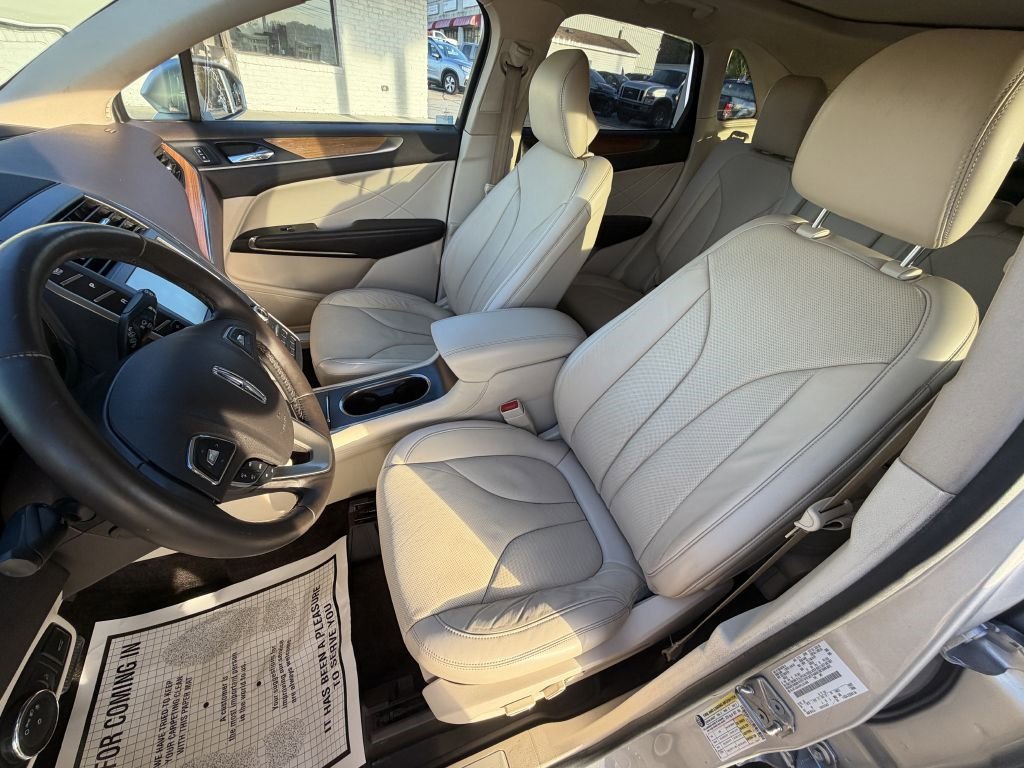 Used 2015 Lincoln MKC AWD w/ Equipment Group 102A Reserve image 11