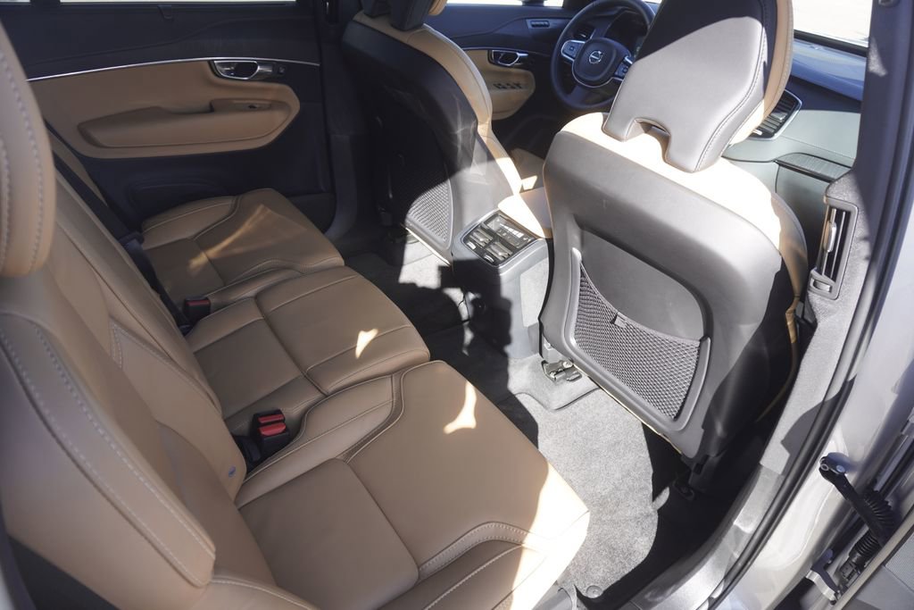 Used 2023 Volvo XC90 B6 Ultimate image 26