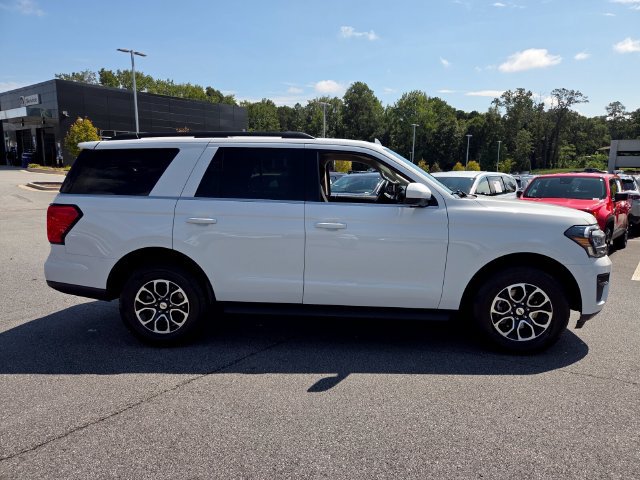 Used 2024 Ford Expedition XLT RWD image 10